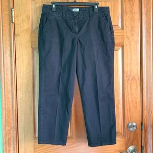 Women’s size 8 Crown and Ivy gently used Charlotte black pants with pockets